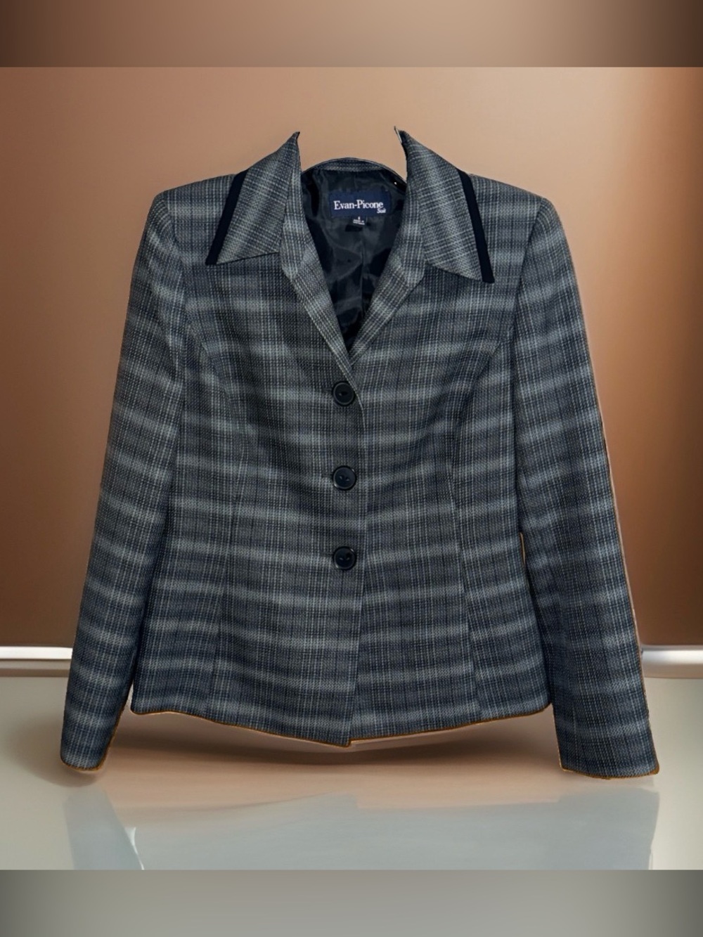 Evan Picone Black and Gray Plaid Tailored Blazer